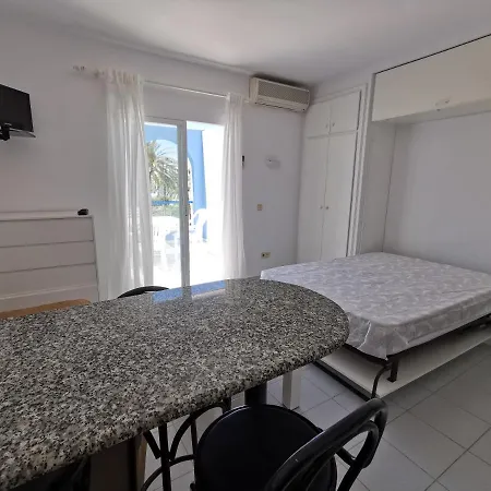 아파트 El Palmar De Denia